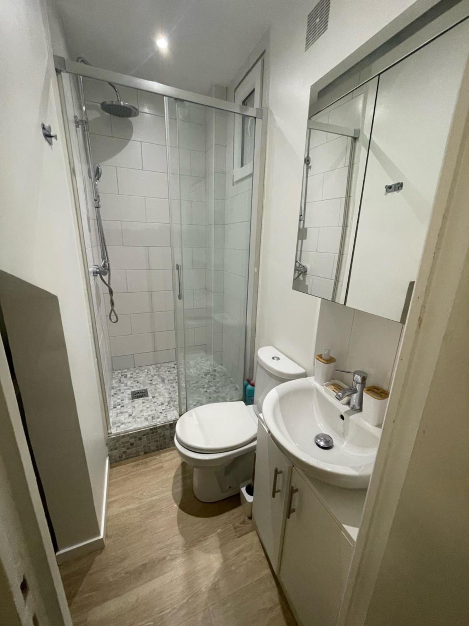 Studio Confortable, Renove Et Bien Equipe Proche Austerlitz Париж Екстериор снимка